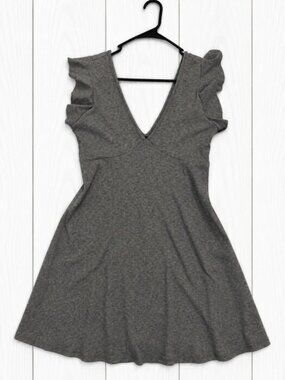 Women’s Gray Knit Mini Dress S/M V-Neck Ruffle Flutter Short Sleeve